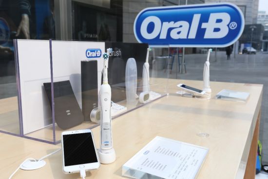 Oral-B iBrush 全球首款蓝牙智能电动牙刷中国