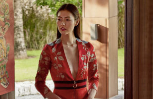赌王四太与女儿逛街贵气
