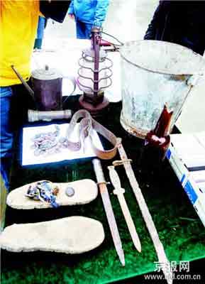 ��ǧ���ｲ���Ͼ�����ɱѪ��ʷ