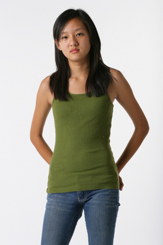 为北京奥运拍宣传片 <em>华裔少女</em>获美中之星奖_