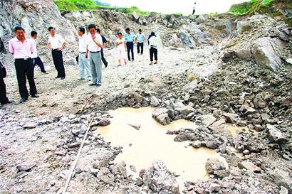 湖北鄂州采石场爆炸4人死亡续:老板服毒自尽