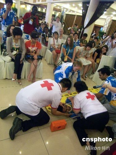 外籍志愿者素描:李白爱说中国话 胡漫馋嘴烤鸭