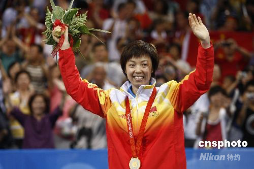 图:中国选手包揽奥运会乒乓球女单金银铜牌