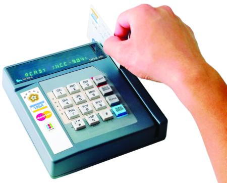 套现谋利300多户POS机被封