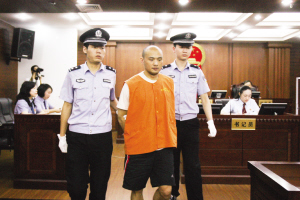 贩毒案审理法庭拟开进社区想观摩的市民快报名