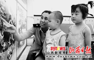 晋中市榆次区火车站进一步提升服务品位(图)