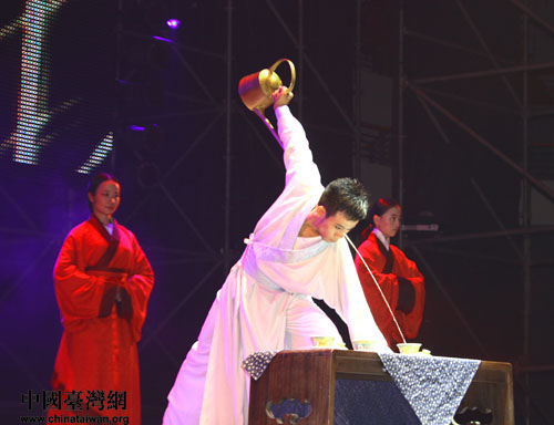 北京孔庙工作人员赴台参访 展示传统中华文化