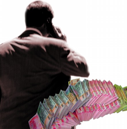 没办过卡,咋欠银行3万多 刘先生发现被冒名办