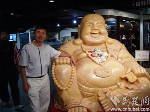 裴高才：中西合璧台中寺——荆楚作家台海纪行（7）（图）