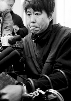 因爱生恨 楼道凶案是情杀