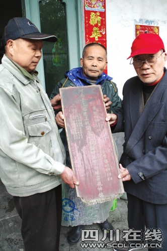 邱氏辈分排行_香港豪门贵妇圈游戏规则:豪门媳妇默认配角,占C位的永远是公主们