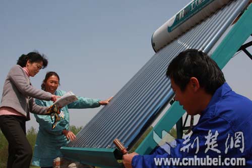 武汉洪山区政府财政补贴农民使用太阳能热水器