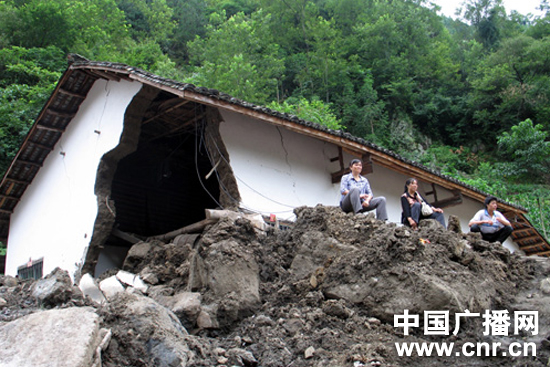 [直击]记者陕西安康泥石流灾区现场写真