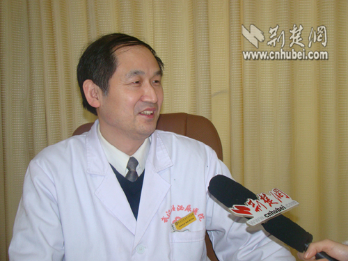 武汉男科医院同时实施五项泌尿外科手术获成功