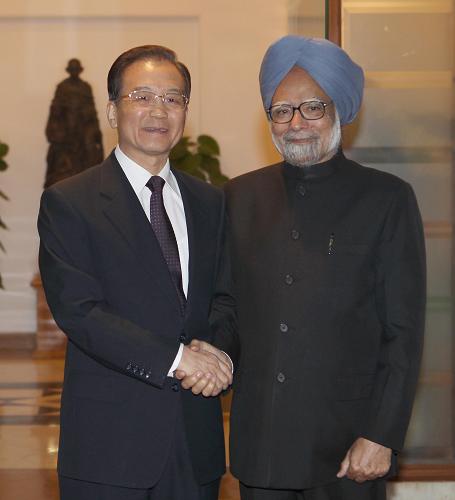 温家宝在新德里海德拉巴宫与印度总理辛格会谈