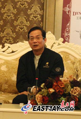 王朝酒业董事会主席白智生高度评价与东方网合作