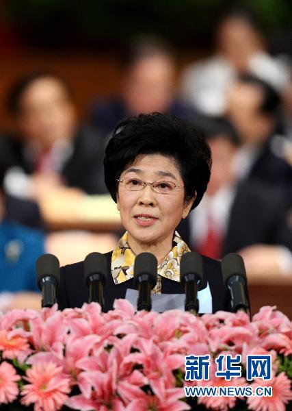 3月3日，中国人民政治协商会议第十一届全国委员会第四次会议在北京人民大会堂开幕。全国政协副主席王志珍代表政协第十一届全国委员会常务委员会作关于政协十一届三次会议以来提案工作情况的报告。新华社记者姚大伟摄