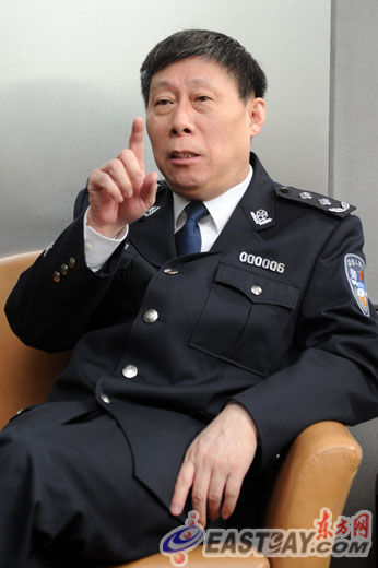 2011民生访谈:对话上海市公安局副局长朱伟明