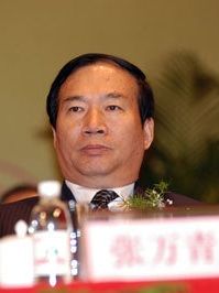 张万青