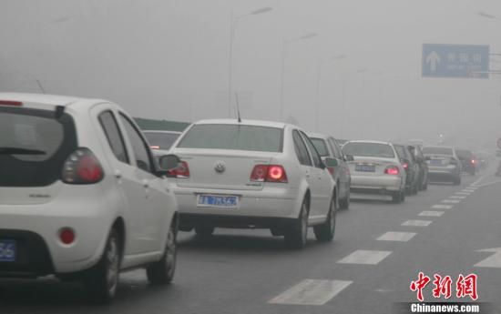 10��10�գ��ӱ�����������ʯ��ׯ����������ʻ�����������緢 ����� ��