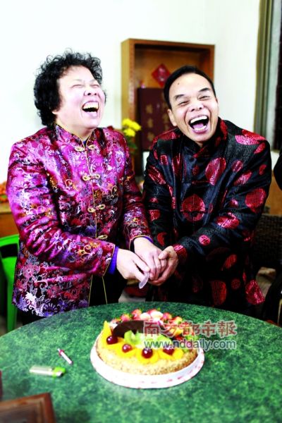 看过灯吃过饭