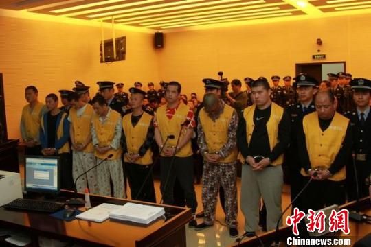 备受关注的江苏常熟“砍刀队案”在常熟市人民法院作出一审宣判
