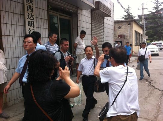 药家鑫父亲诉张显案宣判 张显连登30天致歉声明