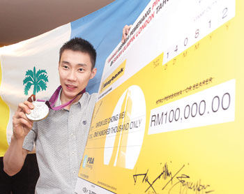 奖金用于公益大马华裔李宗伟将成立儿童基金会