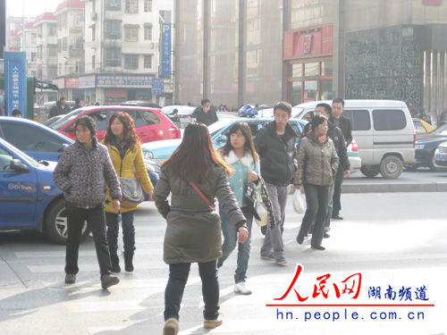 ���ǳ��ų�����ûʻ���Ŀյ��첽ͨ��������