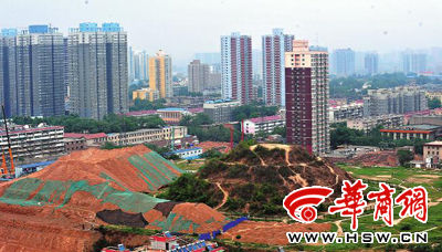 վ�ڸ�����һ���߲㽨�������ɭڣ�������䱱���������20���׸ߵ����� 