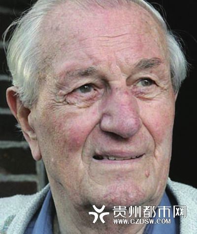 希特勒保镖离世