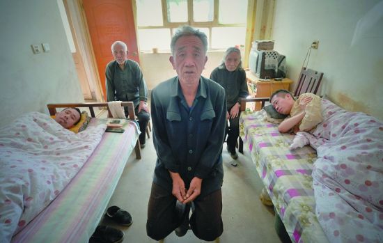 血友病兄弟:想开个网店为父分忧