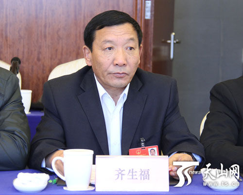 齐生福代表建议制定《农家乐饭庄经营管理条例