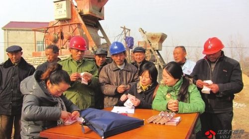 劳动监察部门春节前办结农民工欠薪案