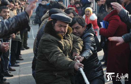 新疆库尔勒市各乡场开展迎新春冬季体育活动