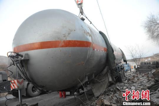 ���໷��һ��22��Һ�����۳��෭ ����8Сʱ����