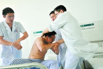 精神病房的男护士