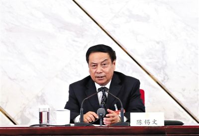 全国政协委员、中央农村工作领导小组副组长陈锡文。