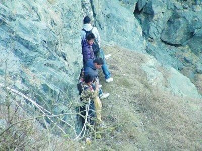 下蜀镇经济总量_蜀河镇(3)