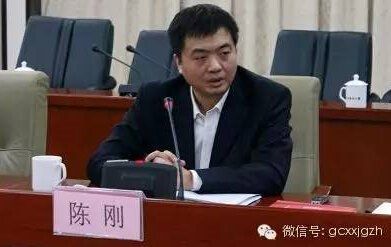 此次评选全国优秀县委书记102名,北京十六个区县共有两人入选,除了