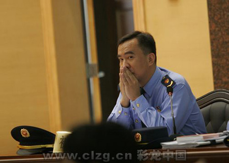 云南首例一把手出庭应诉案原告败诉(图)