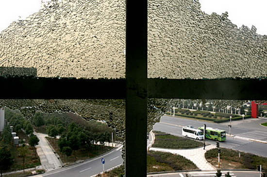 ͼ�ģ��½���¥����