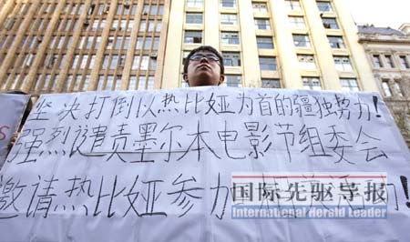 中国海外留学生爱国趋于理性以对话代替对抗