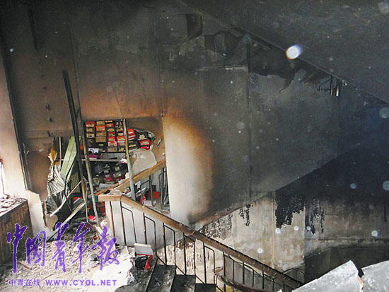 吉林致19死火灾调查：商厦30扇窗户被红砖砌死