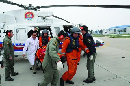 直升机救援危重病人
