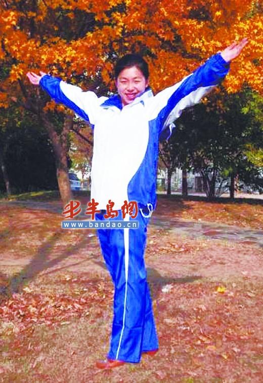 学生该不该天天穿校服 校服问题引家长热议