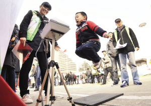 上海注册志愿者汇成百万大军