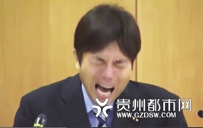 日本议员嚎啕大哭