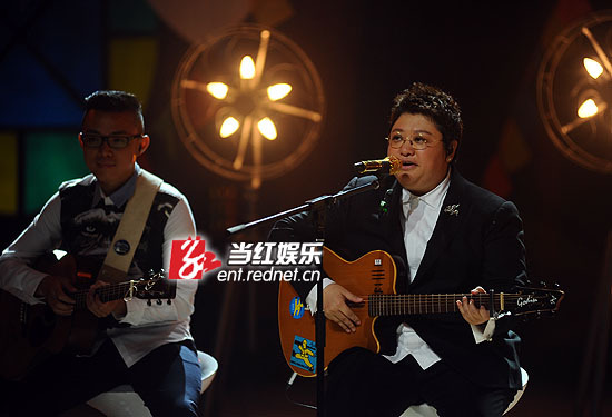 韩红证实杨乐乐已有孕 汪涵默认将当爹