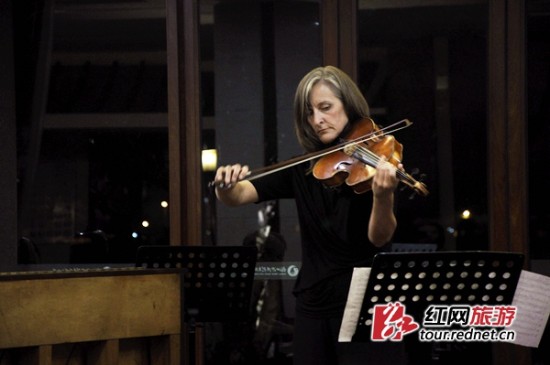 橘子洲头奏响交响乐 中国国际交响音乐节首次